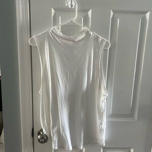 Lululemon Athletica White Sleeveless Muscle Tee Tank Top